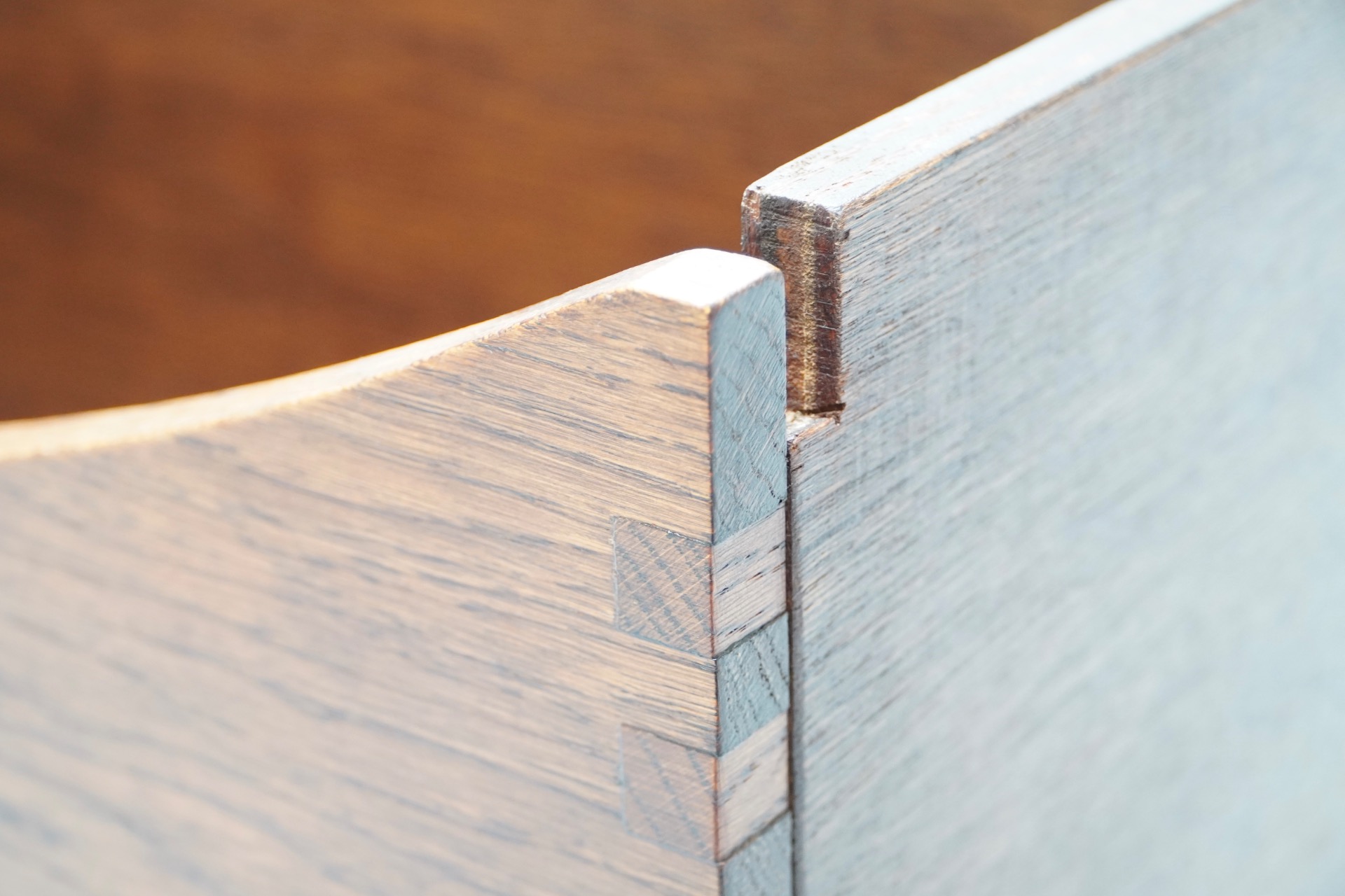 Maison Moderniste - Juliaan Lampens custom-designed storage